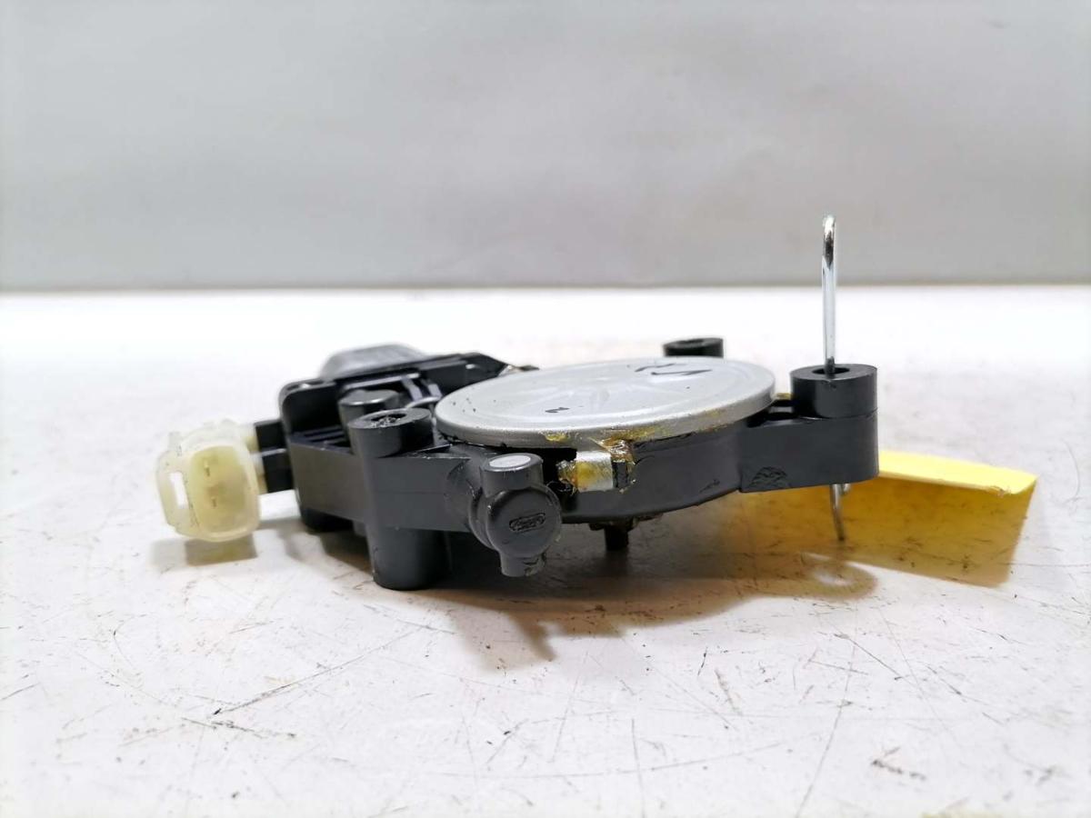 Kia Carnival 2 original Fensterhebermotor vorn rechts Bj.2009